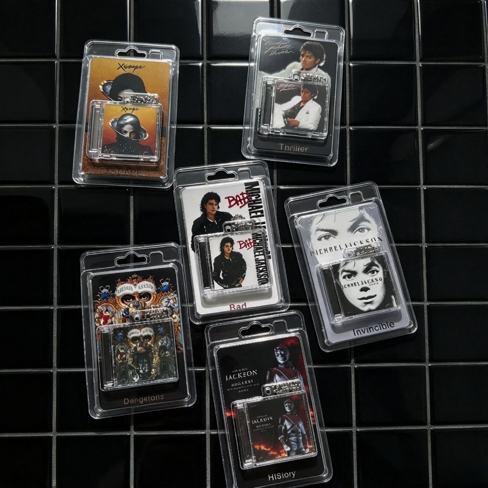 Мини-альбом на CD в виде брело – обзор и цена Phone Accessories Charms